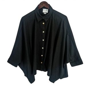 ❌️SOLD❌️Chicos Marla Wynne Black Batwing Button-Up Top Elegant Flowy Silhouette